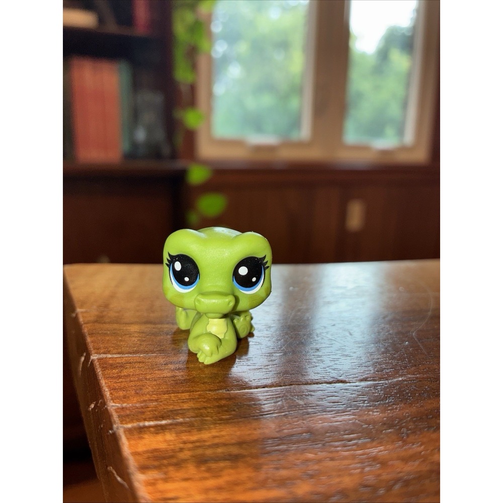 Littlest Pet Shop Lps Crocodile Mini #50 Ally Gatoro Alligator Authentic